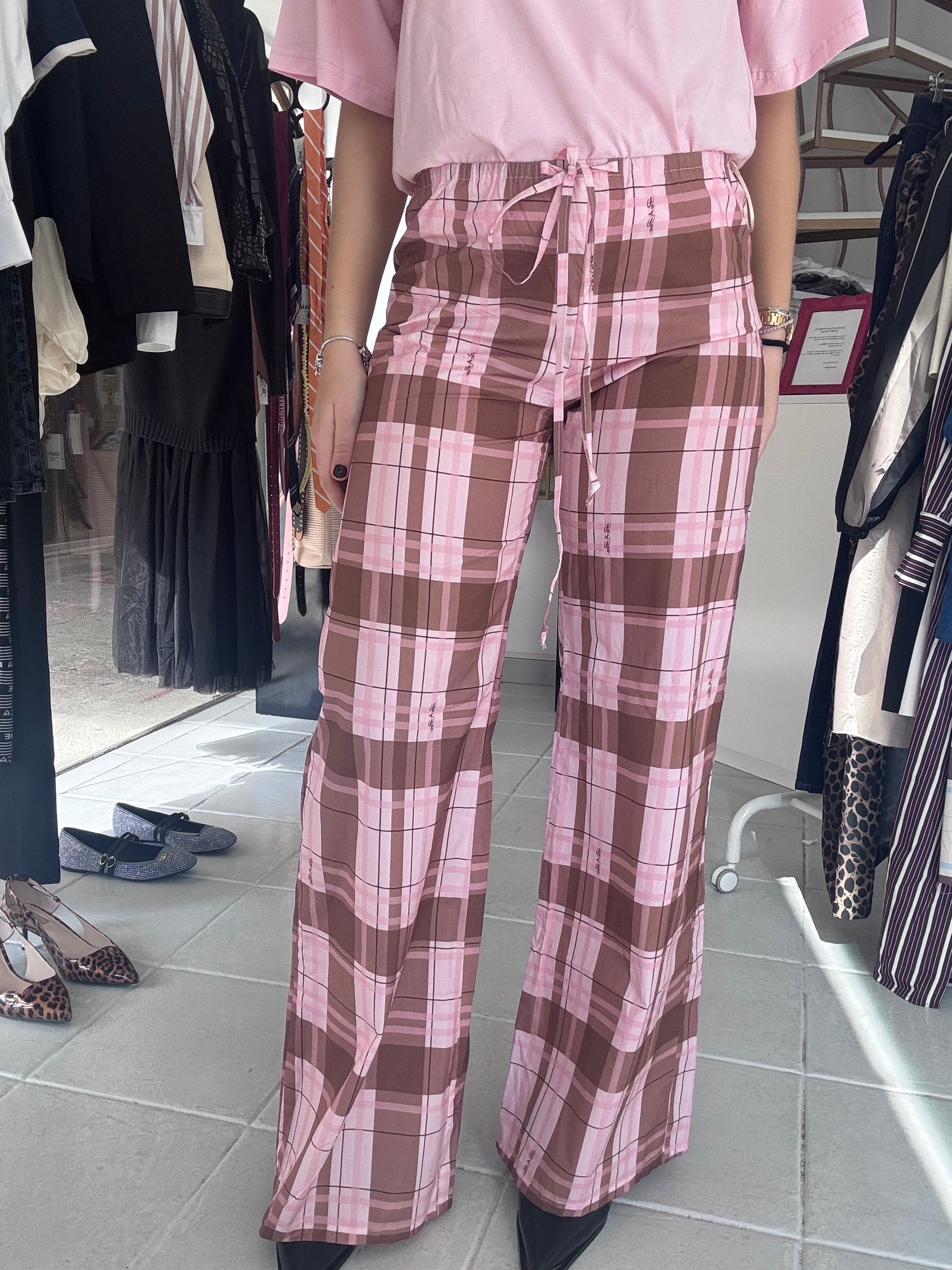 Pink plaid pants with signature print Baroc Boutique