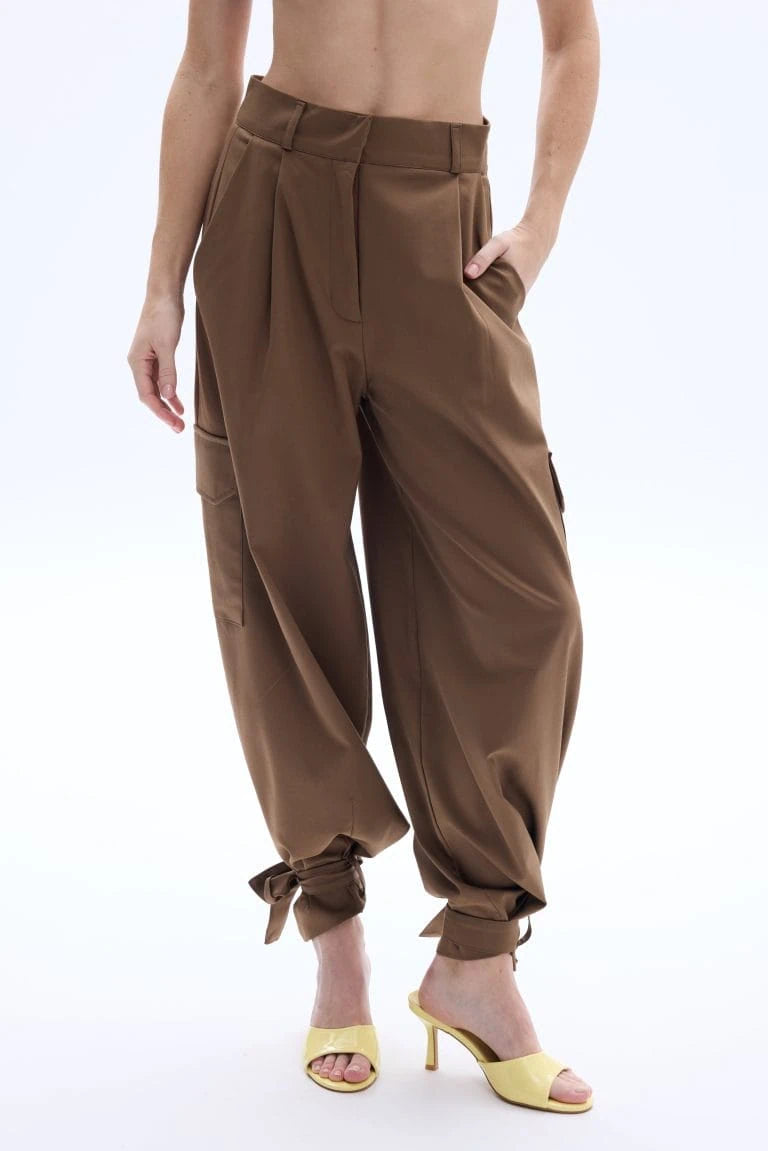 Brown Cargo pants with strings on the hem Baroc Boutique S/M