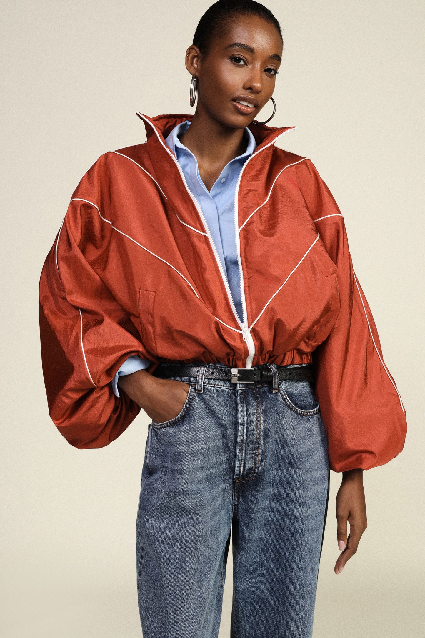 Short bomber jacket with wide sleeves and front zip Baroc Boutique