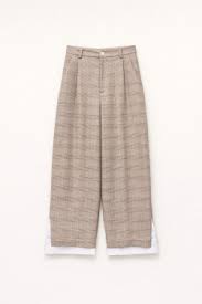 Straight line pants with lining on the hem Baroc Boutique