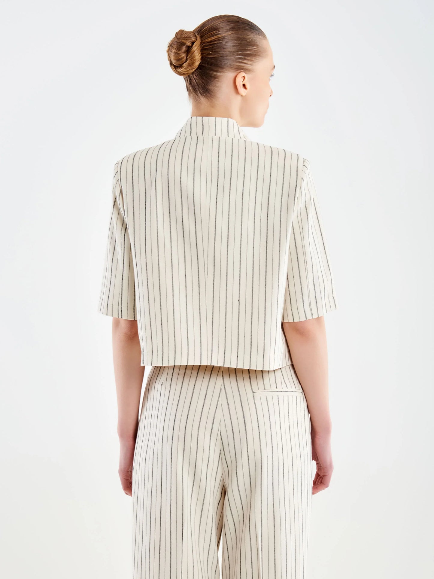 Striped high collar crop blazer Baroc Boutique