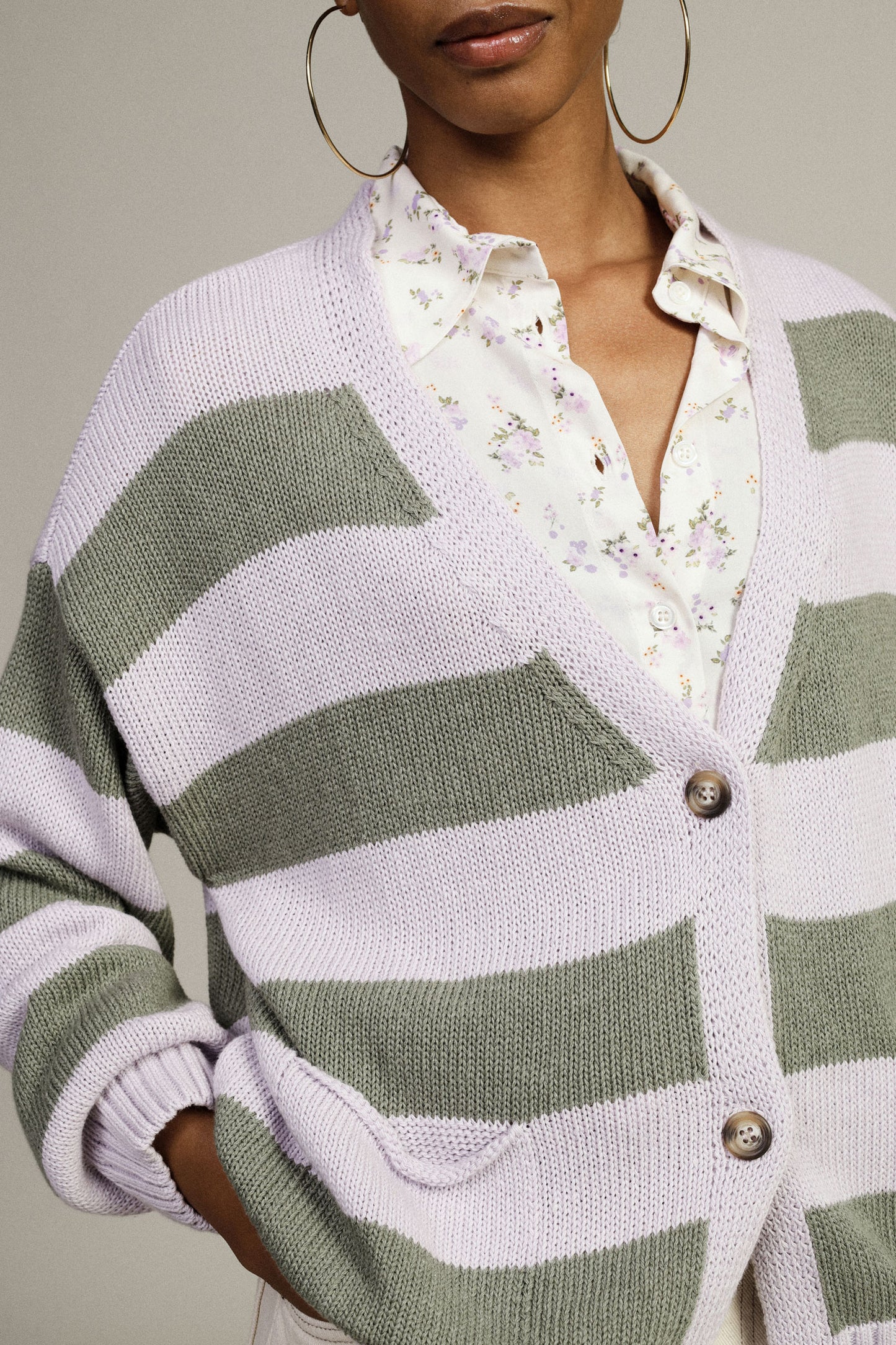 Striped knit cardigan with front pockets Baroc Boutique