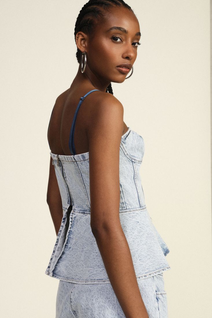 Top with straps and shaped stitching Baroc Boutique