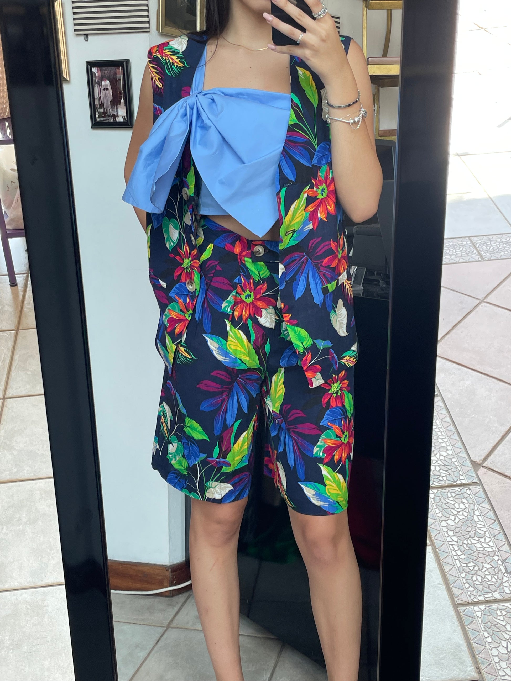 VEST Linen vivid flower Vest Baroc Boutique