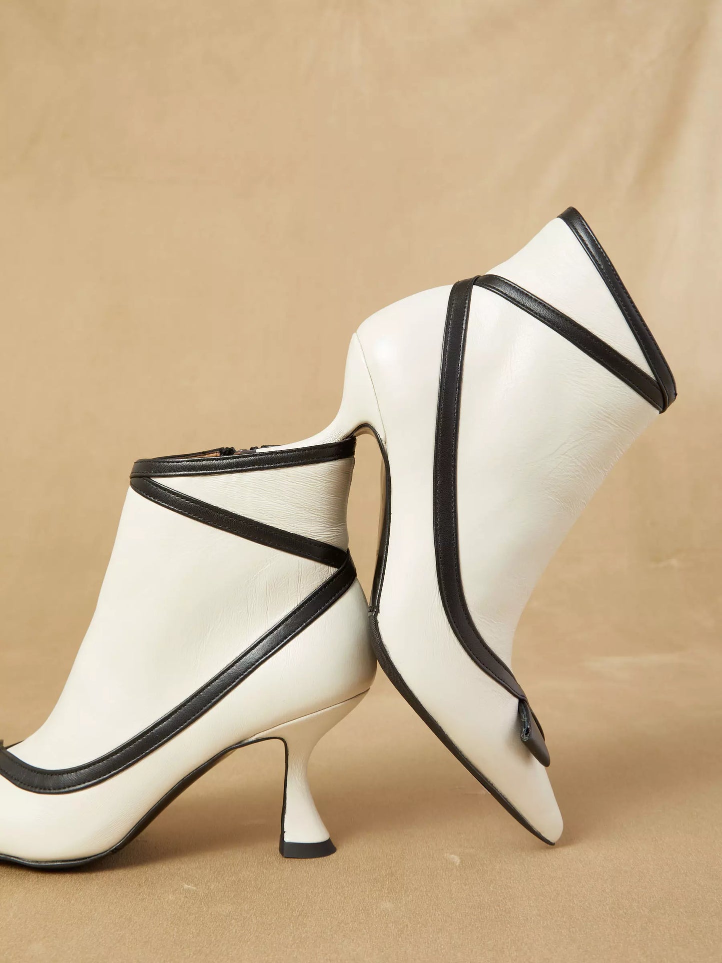 White leather ankle boot Wynona Baroc Boutique