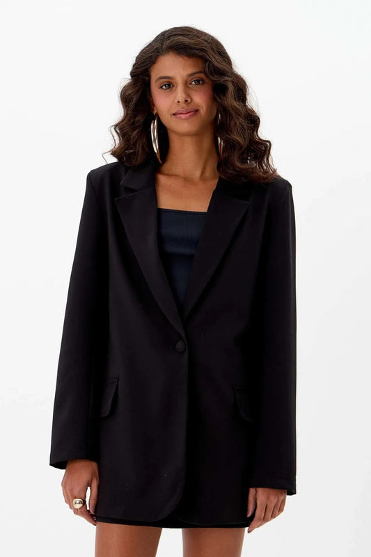 Black oversize blazer