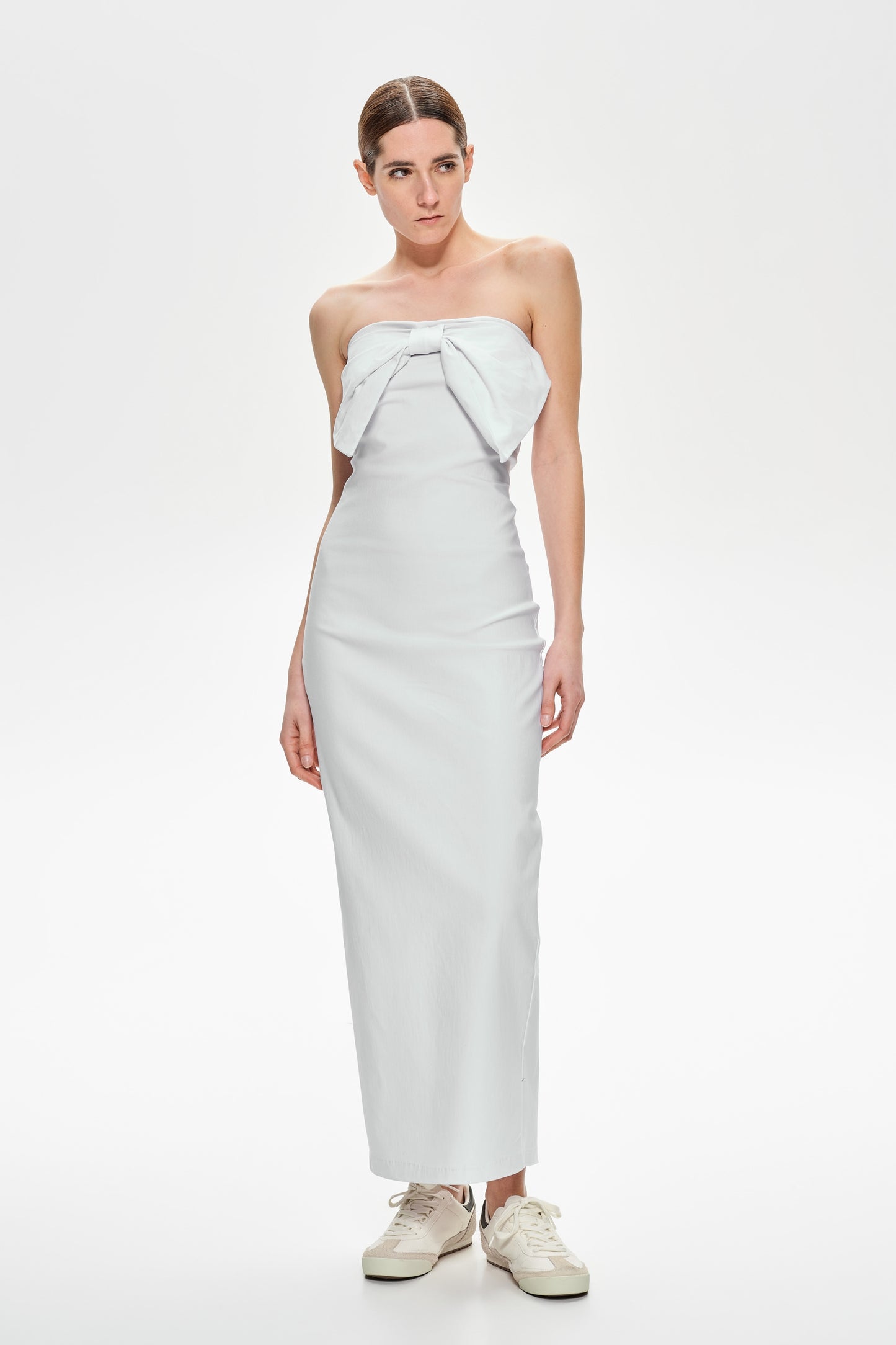 Bow strapless white dress