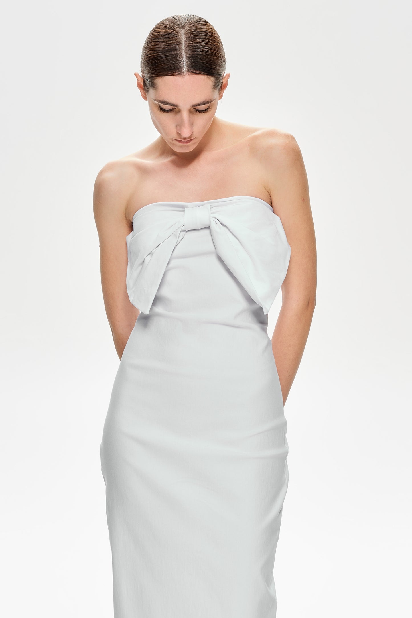 Bow strapless white dress