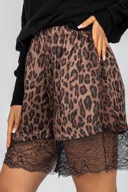 Leopard silk short