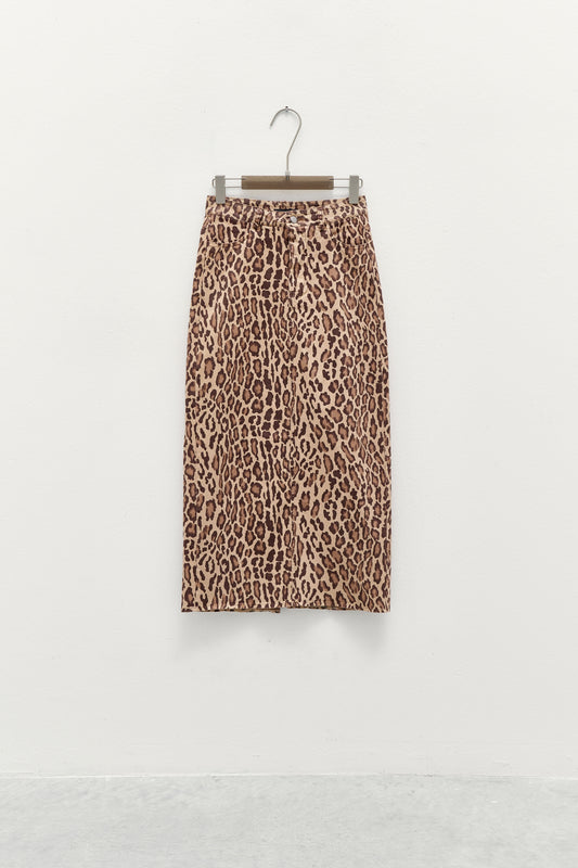 Long leopard skirt