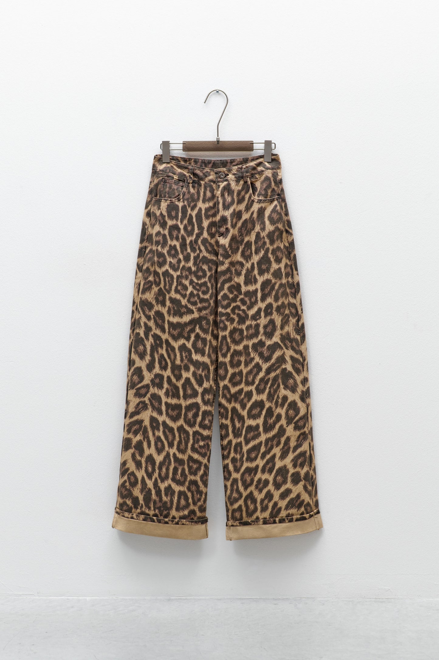 Leopard jean trouser