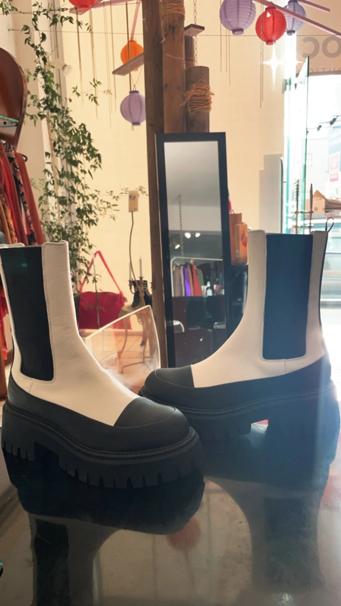 Shoes Ovye Two coloured ankle boots Baroc Boutique
